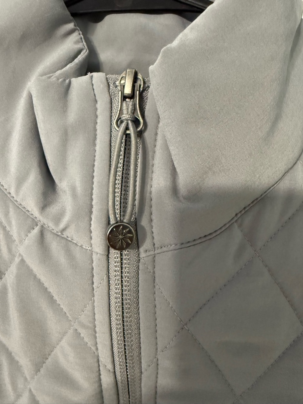 Athleta Grey Quilted Full-Zip Active Quilted Jacket - Picture 5 of 8